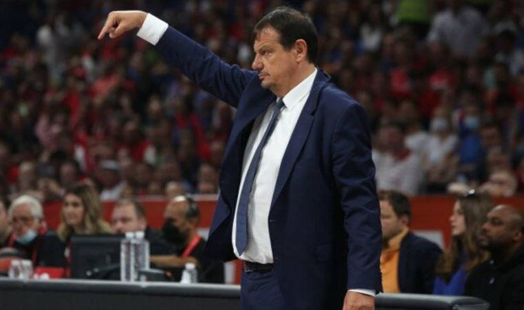 Ergin Ataman dünyaya Türkçe seslendi; 