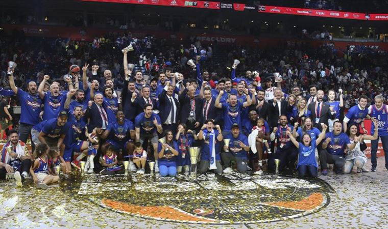 Anadolu Efes 2. kez Avrupa şampiyonu! 