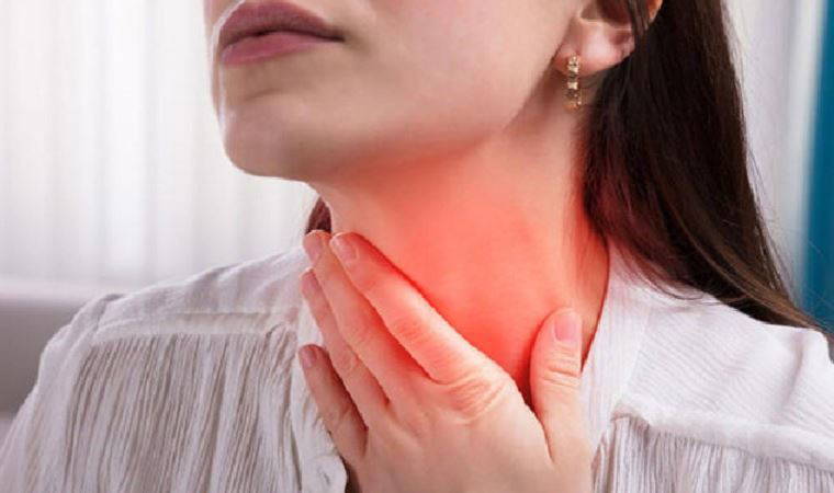 Boğaz ağrısı neden olur? Boğaz ağrısına ne iyi gelir?