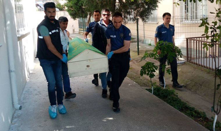 Evinin balkonunda ölü bulundu (24 Mayıs 2022) (Video Haber)