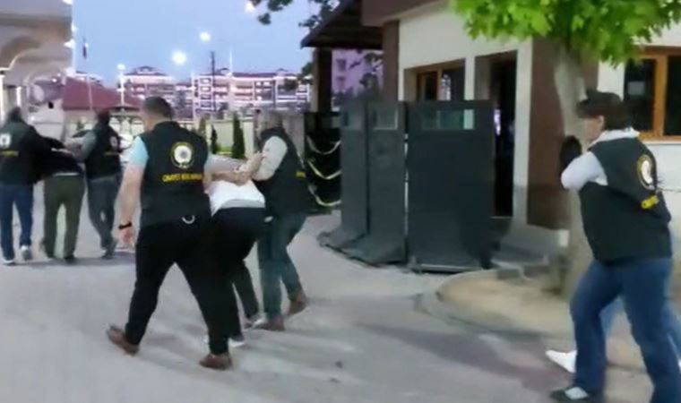 Arkadaşlarını öldürüp, intihar süsü verdiler (24 Mayıs 2022) (Video Haber)