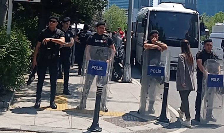 EnerjiSA işçilerine polis müdahalesi: 2 sendika yöneticisi de gözaltında