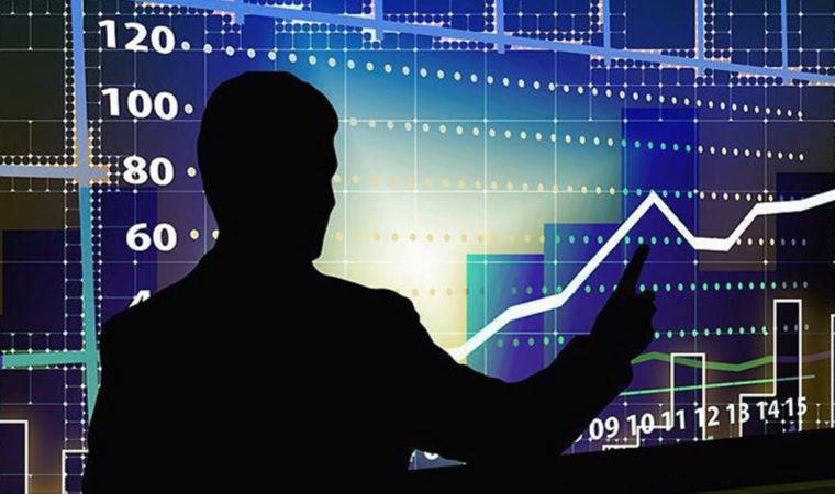 Anket sonuçları 2022'de ekonomik büyümenin yüzde 3'e düşeceğini işaret ediyor