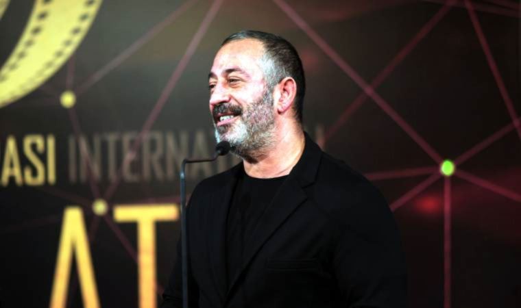 Cem Yılmaz’dan konser yasağı tepkisi