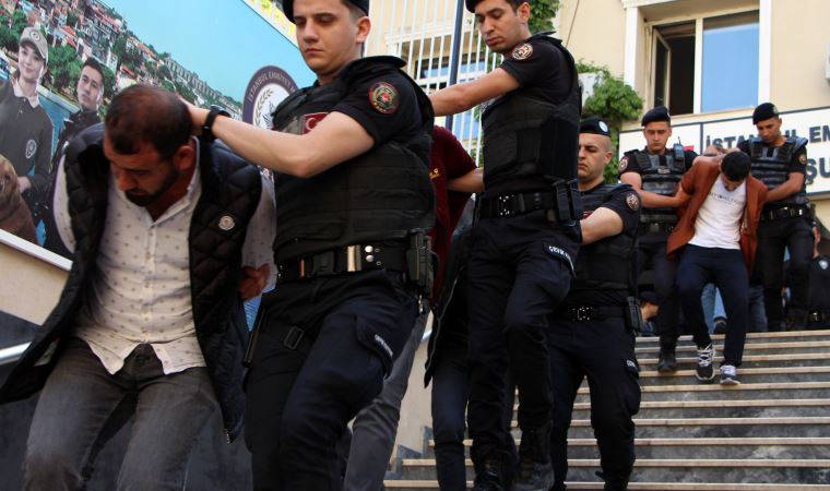 Beyazıt'taki çatışmada gözaltına alınanlar adliyeye sevk edildi