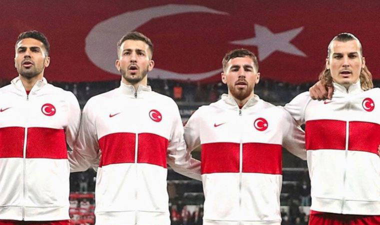 Feyenoord forması giyen Orkun Kökçü'nün talipleri artıyor