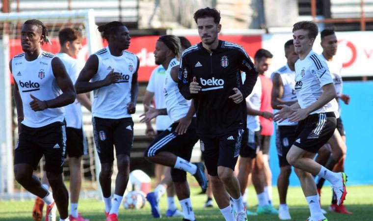 Ara Gözbek yazdı: 'Yol ayrımı: Oğuzhan Özyakup'