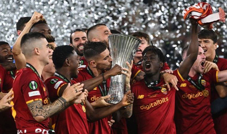 UEFA Avrupa Konferans Ligi'nde sezonun oyuncusu Pellegrini