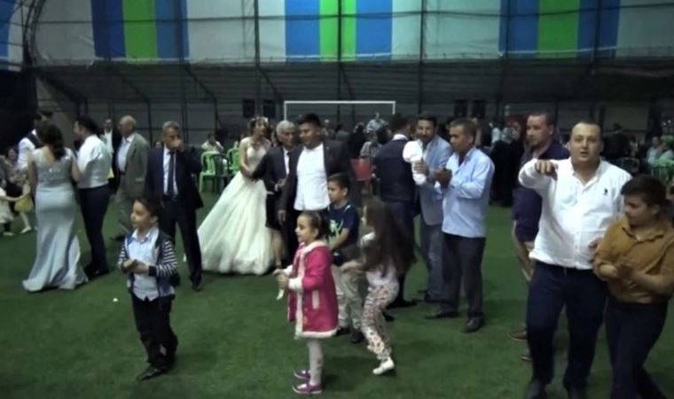 Antalya'da kır düğünü hayali kuran çifte halı saha şoku