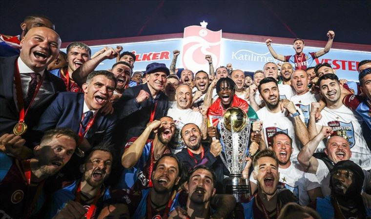 Trabzonspor'un şampiyonluk kutlaması dünyada ses getirdi