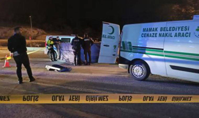 Ankara'da otomobil yayaya çarptı: Yaya hayatını kaybetti (03 Mayıs 2022)