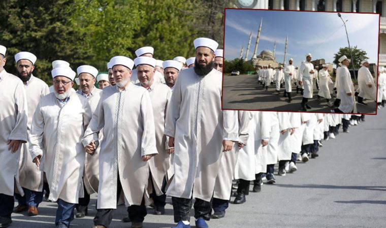 Sokakta gövde gösterisine tepki