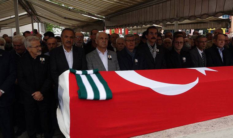 Eski CHP Bursa Milletvekili Kemal Demirel son yolculuğuna uğurlandı (04 Mayıs 2022)
