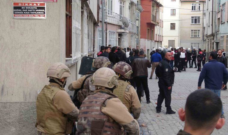 Dünürlerin kavgasında gözaltına alınanlar adliyeye sevk edildi