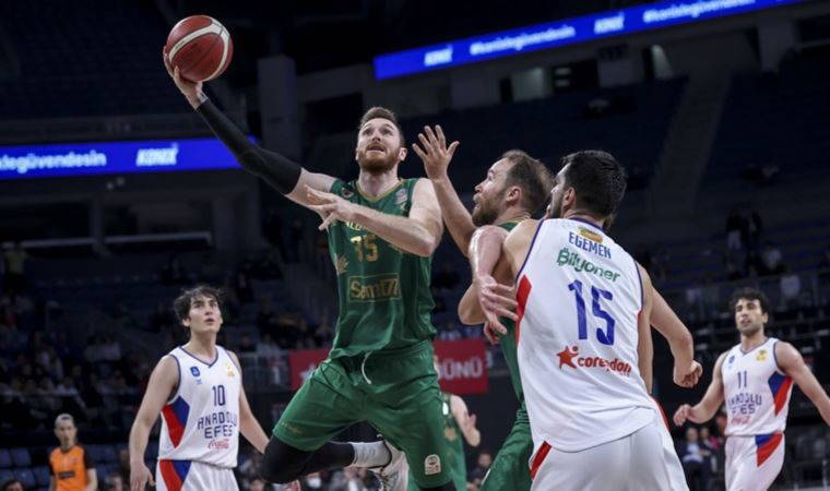 Anadolu Efes kazandı, Yalovaspor lige veda etti