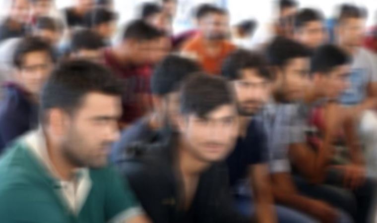 Beşiktaş, Üsküdar, Kadıköy... 7 ilçede 'göçmen' operasyonu