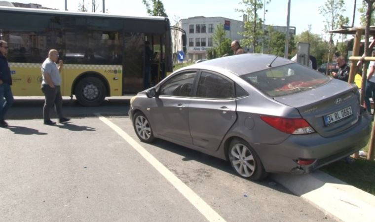 Gaziosmanpaşa'da İETT otobüsü ile otomobil çarpıştı: 3 yaralı