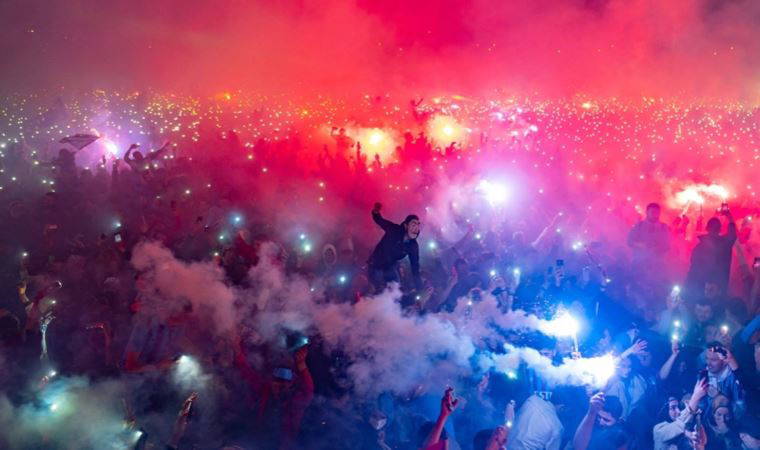 Trabzonspor'un şampiyonluğu İstanbul'da kutlandı (09 Mayıs 2022)