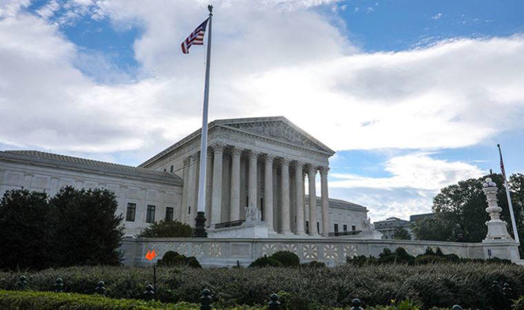 Arabada birlikte oldu virüs kaptı! Milyonlarca dolar kazandı