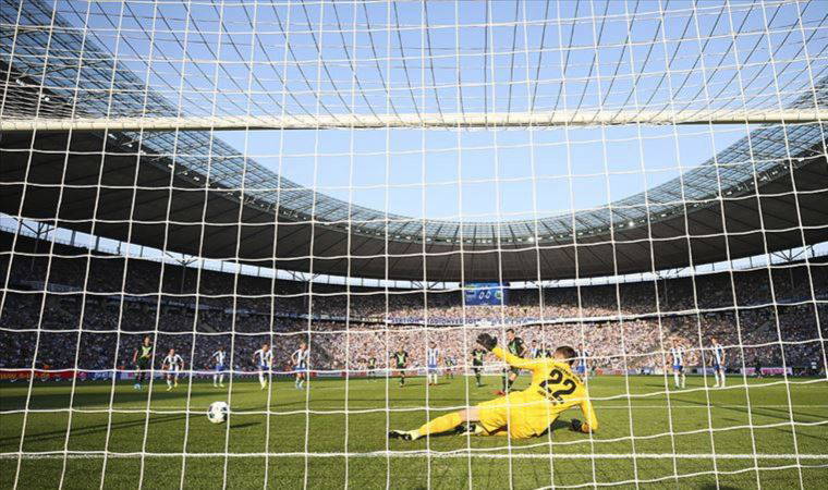 Biri futbolcu iki kişi tutuklandı...