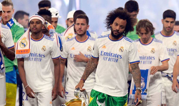 Adı Fenerbahçe ile anılıyordu