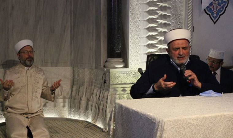Diyanet’in 'bağımız kalmadı' dediği Mustafa Demirkan, Ali Erbaş'la yan yana