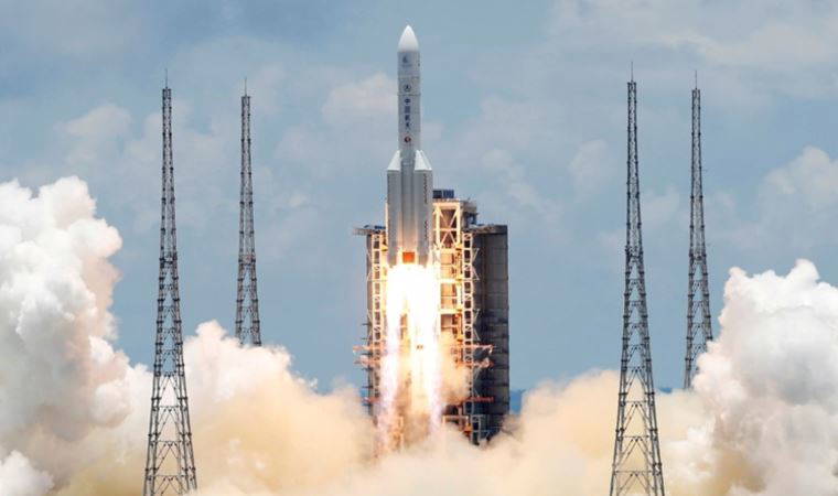 Çin, uzay istasyonuna yeni taykonot ekibini yolladı (05 Haziran 2022)