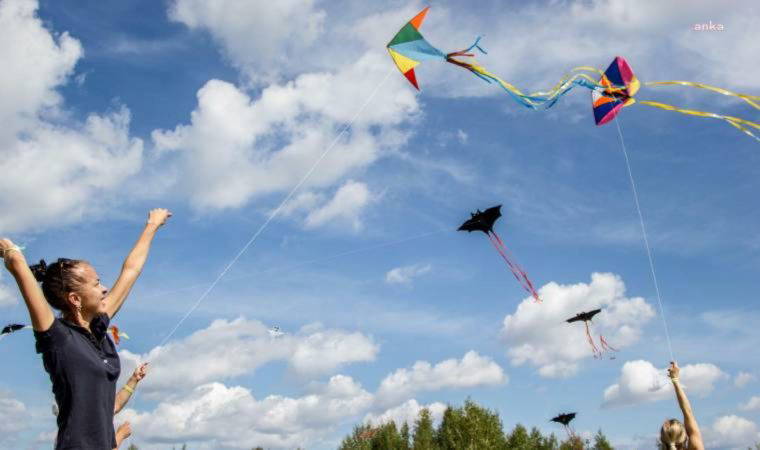 İstanbul Uçurtmacılar Derneği Başkanı Mehmet Naci Aköz: “Uçurtmalar temiz çevrenin sembolüdür"