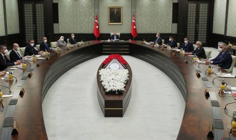 Kabine toplanıyor! Masada 3 önemli konu var