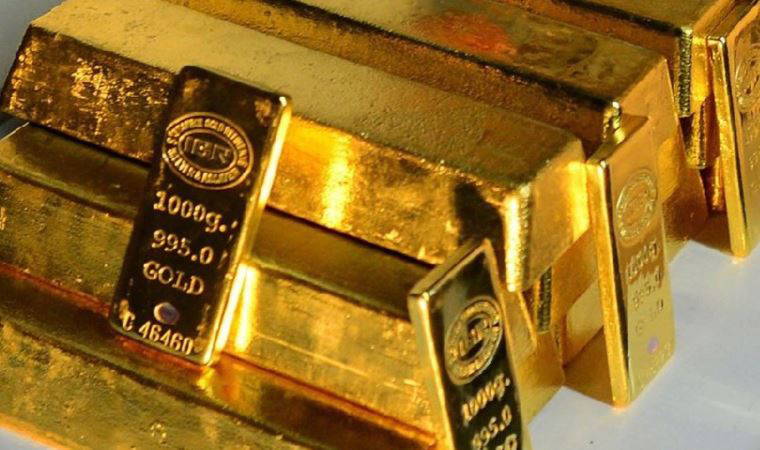 Altında 'agresif Fed' baskısı: Haftaya yatay başladı