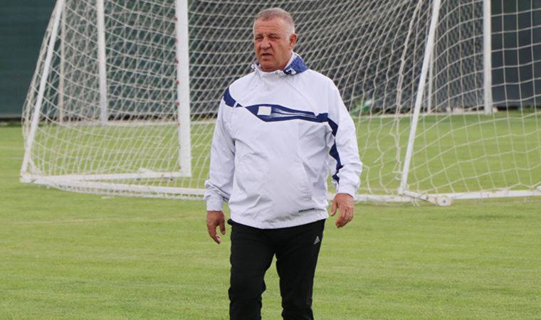 Denizlispor'da Mesut Bakkal devam edecek