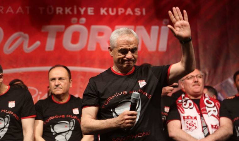 Sivasspor, Rıza Çalımbay ile devam dedi