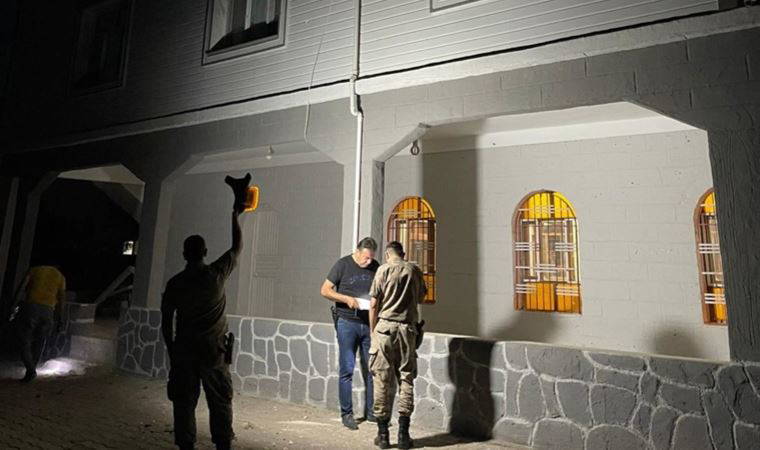 AKP'li milletvekili Ahmet Akay'ın evine uzun namlulu silahla ateş açıldı