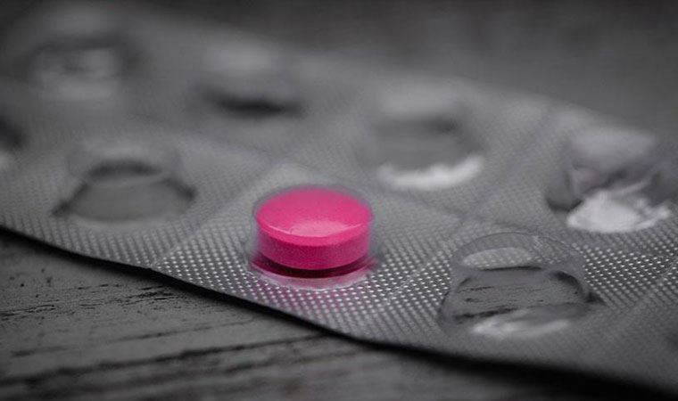 Cinsel sağlık ve üreme sağlığı ürünlerinde yüzde 35 zam: 'Elimizde 3 aydır ne doğum kontrol hapı ne de kondom var'