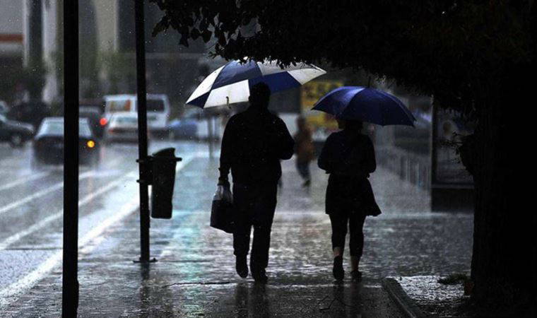 Meteoroloji'den ve AKOM'dan İstanbul için uyarılar art arda: 10 gün etkili olacak