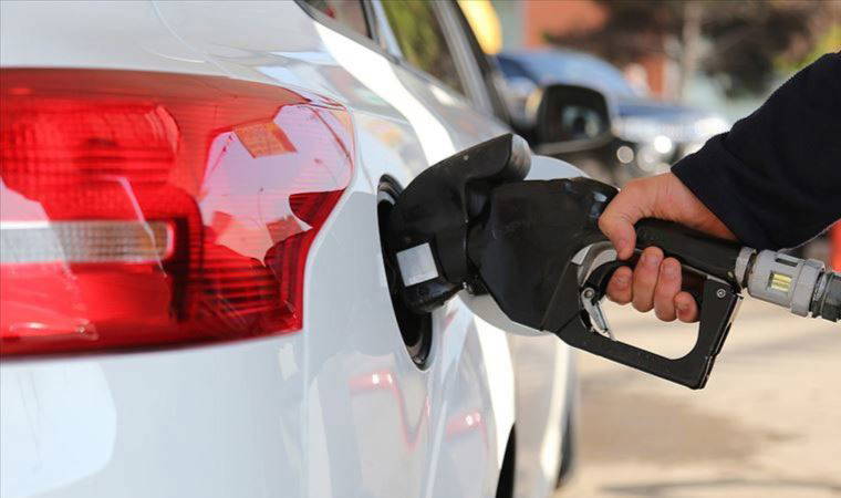 Son Dakika: Motorine 1.93 TL zam!