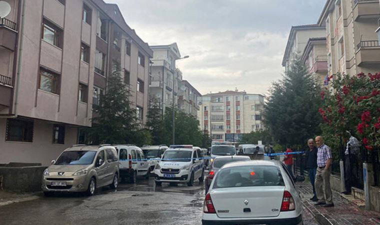 Boşanma aşamasındaki eşini öldürüp, intihar etti