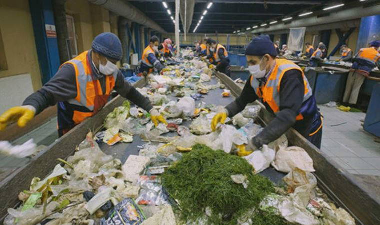 Türkiye'de her yıl kişi başına 93 kilogram yiyecek 'çöpe' gidiyor