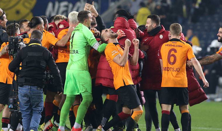 Galatasaray'dan derbi galibiyeti için özel tişört