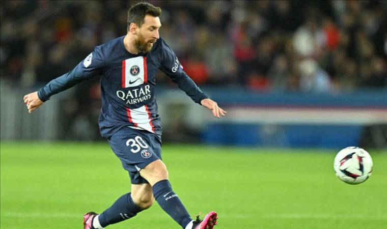 Ligue 1'de PSG, Angers engelini iki golle aştı