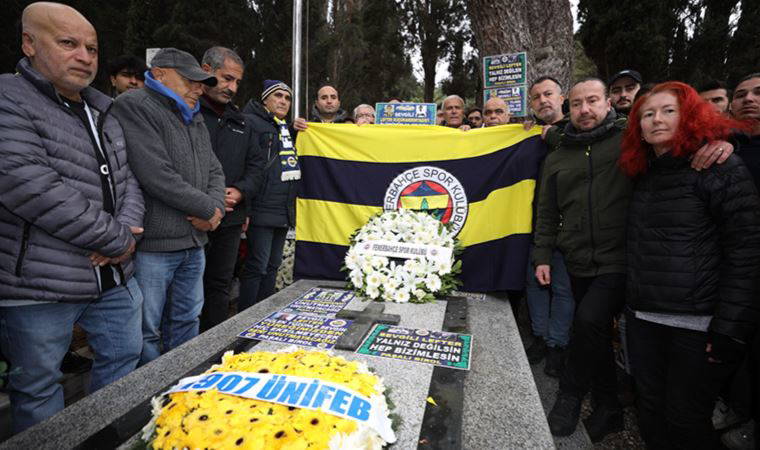 Fenerbahçe'nin efsane oyuncusu Lefter Küçükandonyadis kabri başında anıldı