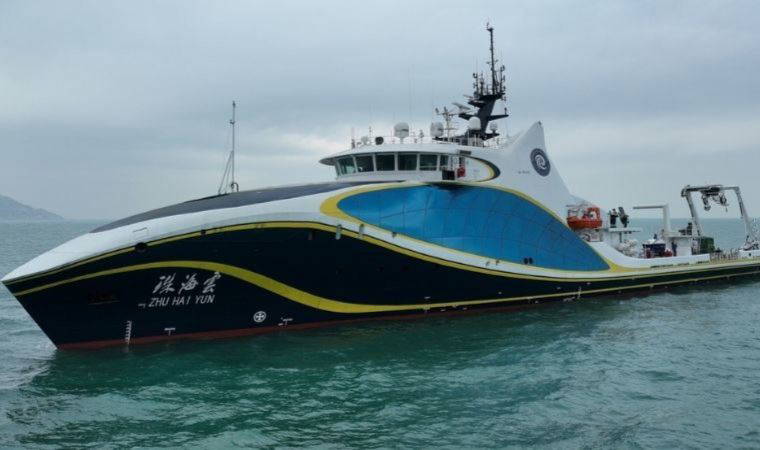 Akıllı insansız araştırma gemisi hizmete girdi