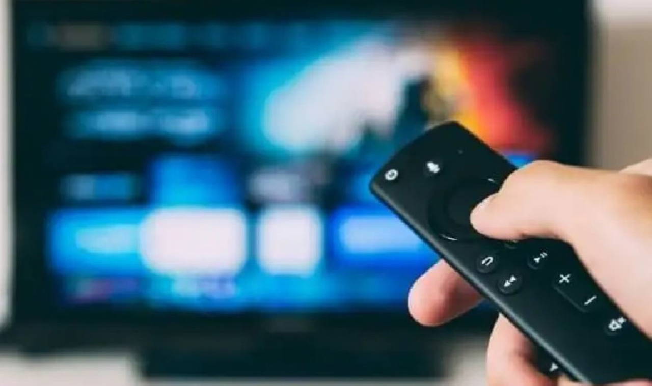 TV yayın akışı 15 Ocak Pazar! Hangi kanalda ne var, günün filmleri ve dizileri neler?
