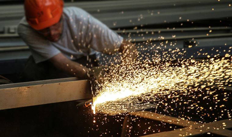 Metal işçisi uyaracak