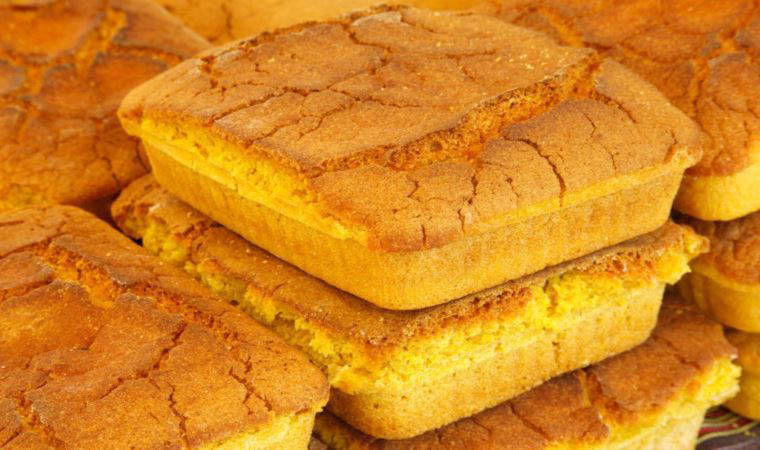 Mısır ekmeği nasıl yapılır?  Püf noktaları ile mısır ekmeği tarifi...