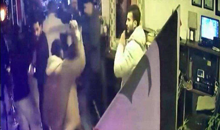 İstanbul'da restoran müdürüne palalı saldırı!