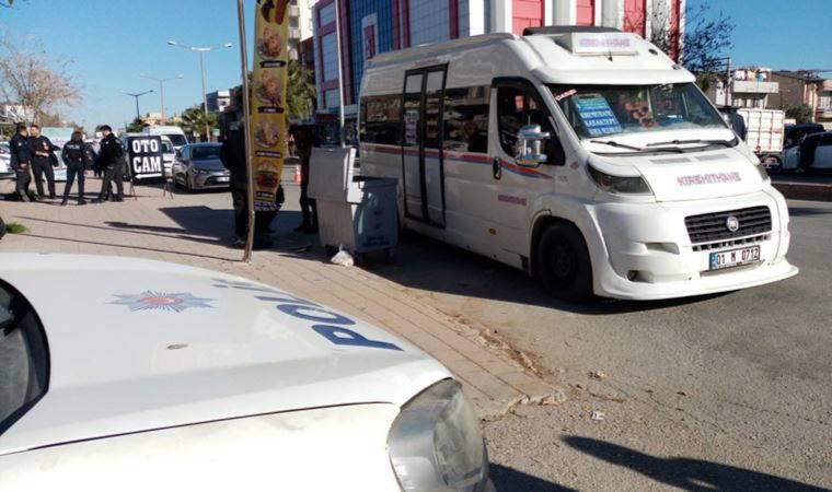 TIR sürücüsü, trafikte tartıştığı dolmuş şoförünü öldürdü