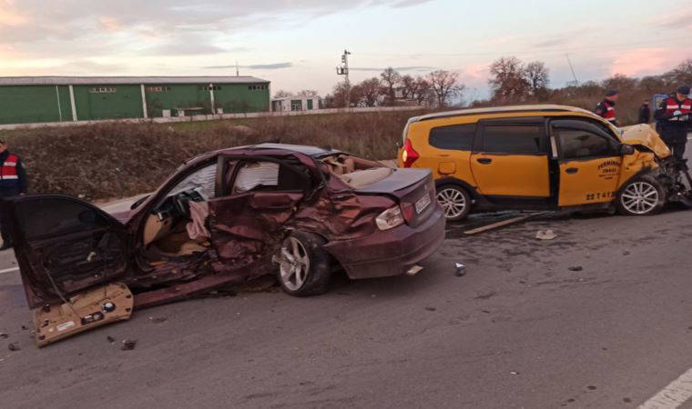 Keşan'da feci kaza... Kardeşler ayrı araçlarda zincirleme kazaya karıştı: Ağabey öldü, kardeşi yaralandı