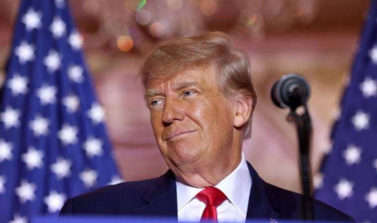 Donald Trump ve avukatları, Hillary Clinton davasında 1 milyon dolara yakın cezaya çarptırıldı