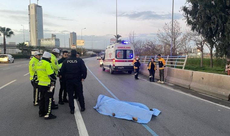 İzmir'de bir kişi yol kenarında ölü bulundu